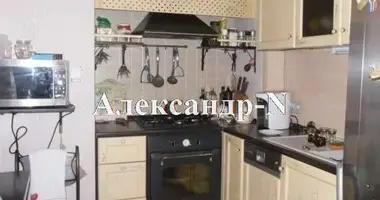 5 room apartment in Odesa, Ukraine