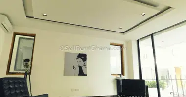 5 bedroom house in La, Ghana