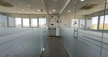 Офис 350 м² в район Лимасол, Кипр