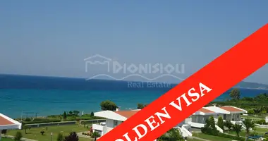 Dom 4 pokoi w Nea Skioni, Grecja