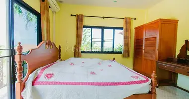 Wohnung 3 Schlafzimmer in Chalong, Thailand