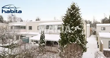 3 bedroom apartment in Helsinki sub-region, Finland