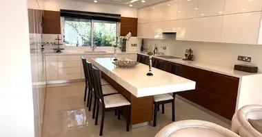 Dom 4 pokoi w Jermasoja, Cypr