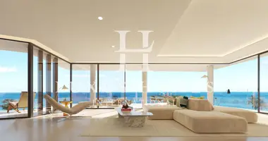 2 bedroom apartment in Estepona, Spain