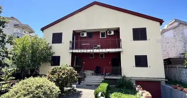 Apartamento en Podgorica, Montenegro