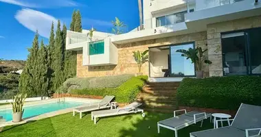 Haus 6 Schlafzimmer in Dos Hermanas, Spanien