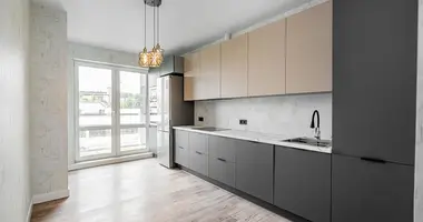 Apartamento 3 habitaciones en Minsk, Belarús
