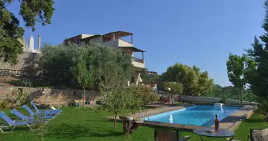 Villa 1 room in Municipality of Agios Nikolaos, Greece