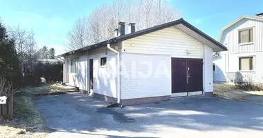 2 bedroom house in Helsinki sub-region, Finland