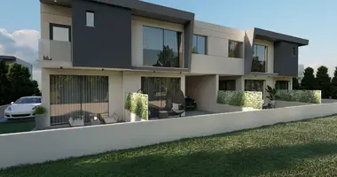 2 bedroom house in Larnaca District, Cyprus