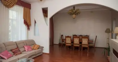 Mieszkanie 4 pokoi w Odessa, Ukraina