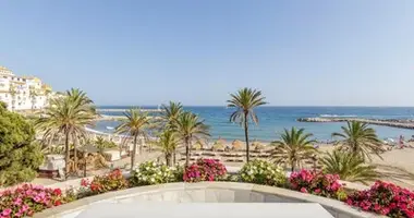 Mieszkanie 3 pokoi w Marbella, Hiszpania