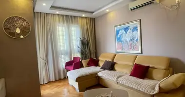 Apartamento 2 habitaciones en Becici, Montenegro