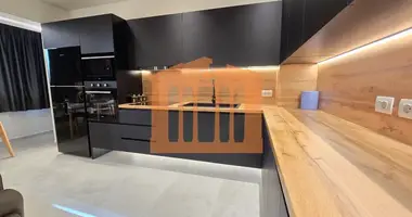 Квартира 3 комнаты в Дуррес, Албания