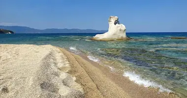 Участок земли в Иерисос, Греция