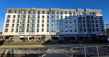 Apartamento 3 habitaciones en Minsk, Belarús