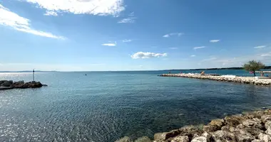 Mieszkanie 2 pokoi w Zaton, Chorwacja