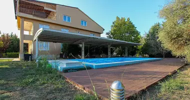 Дом 6 спален в Nebiler, Турция