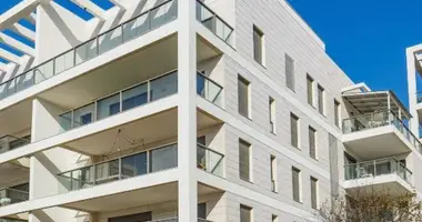 Квартира 4 комнаты в Нагария, Израиль