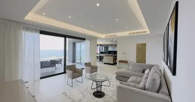 Mieszkanie 5 pokojów w Koinoteta Mouttagiakas, Cypr