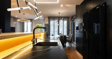 Appartement 4 chambres dans Varsovie, Pologne