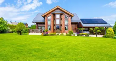 Dom 5 pokojów w Marupe, Łotwa