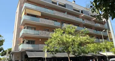 2 bedroom apartment in Blanes, Spain