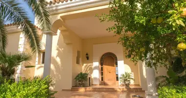 Villa en Estepona, Španjolska