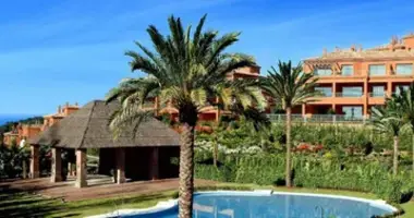 2 bedroom apartment in Estepona, Spain