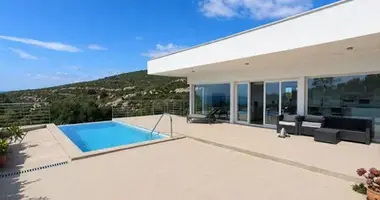 3 bedroom house in Manilva, Spain