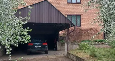 Haus in Yubiliejny, Belarus