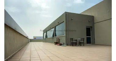 Pomieszczenie biurowe 464 m² w Demos Agiou Athanasiou, Cypr