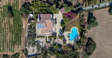 Villa in Parekklisia, Zypern