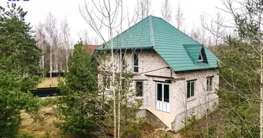 Casa en Kalodziscanski sielski Saviet, Belarús