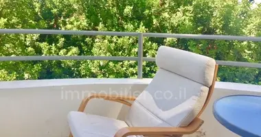 Mieszkanie 2 pokoi w Tel-Awiw, Izrael