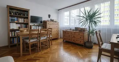 Wohnung 1 zimmer in Warschau, Polen