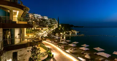 Apartamento 3 habitaciones en Budva, Montenegro