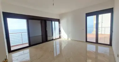 Penthouse in Dobra Voda, Montenegro