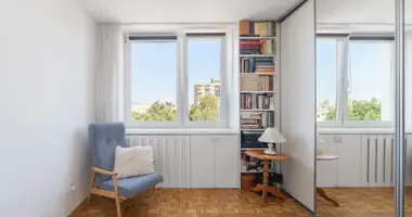 Wohnung 3 zimmer in Warschau, Polen