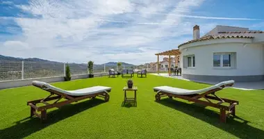 3 bedroom house in Spain