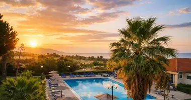 Hotel 2 243 m² in Neos Marmaras, Greece