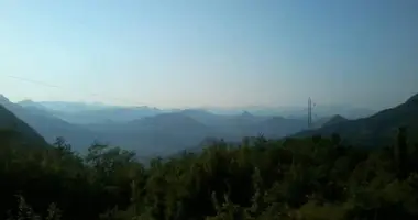 Участок земли в Милевцы, Черногория