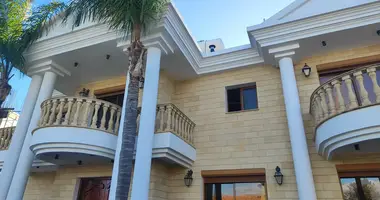 Villa 6 bedrooms in Germasogeia, Cyprus