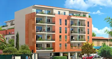 3 room apartment in Saint Laurent du Var, France