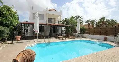 Villa 5 bedrooms in Paphos Municipality, Cyprus