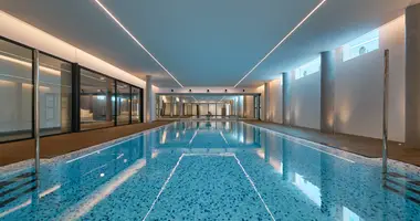 2 bedroom apartment in Estepona, Spain