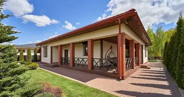 Cottage in Machulishchy, Belarus