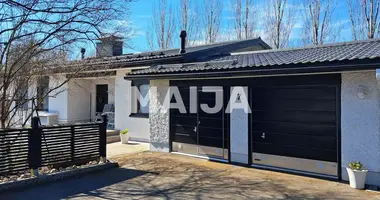 Haus 5 zimmer in Verwaltungsgemeinschaft Helsinki, Finnland