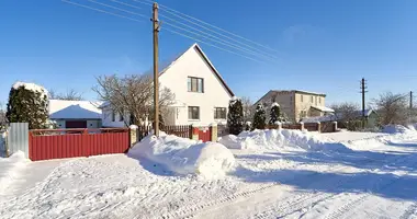 Dom w Czerwień, Białoruś