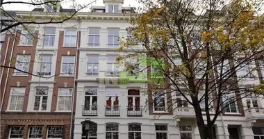 Квартира 4 комнаты в Амстердам, Нидерланды